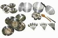 UNHCR Kitchen sets with Frying Pan UNHCR Kitchen sets with Frying Pan